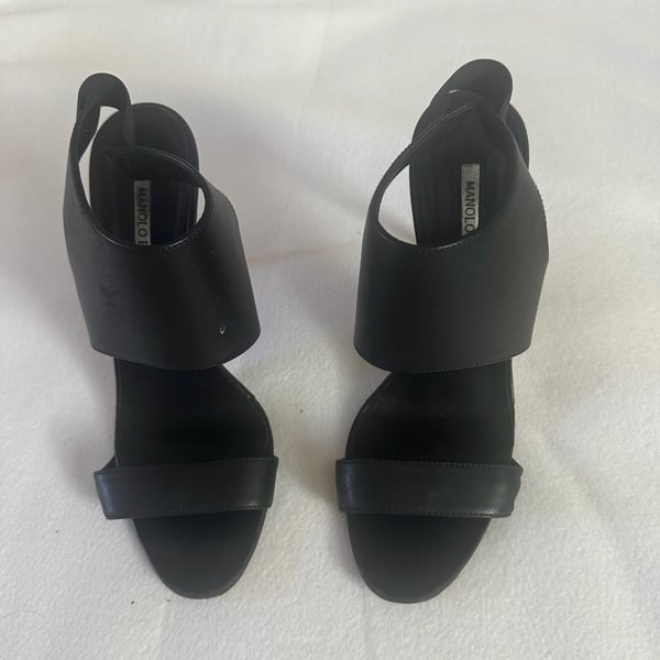 Manolo Blahnik Black Leather Heels Size 38.5