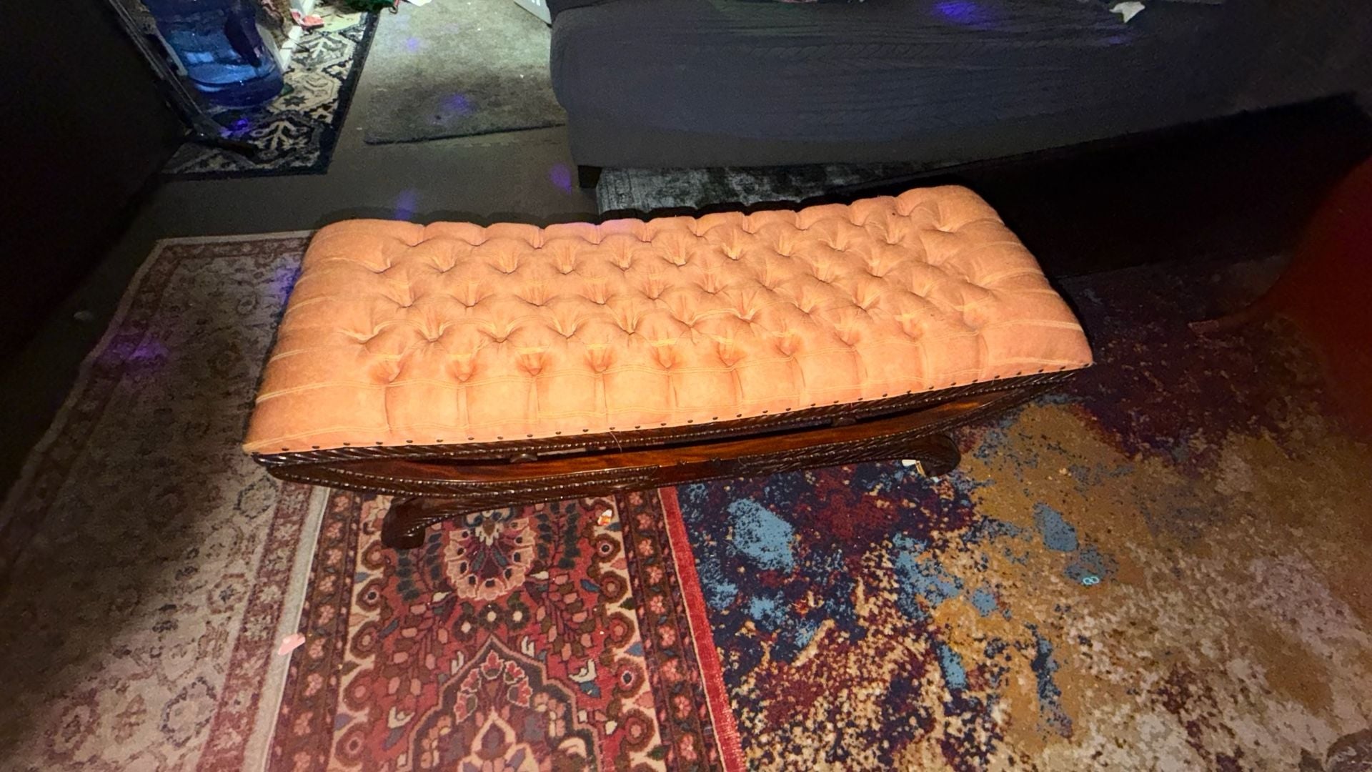 Vintage Tufted Upholstered Wooden Bench with Nailhead Trim 1
