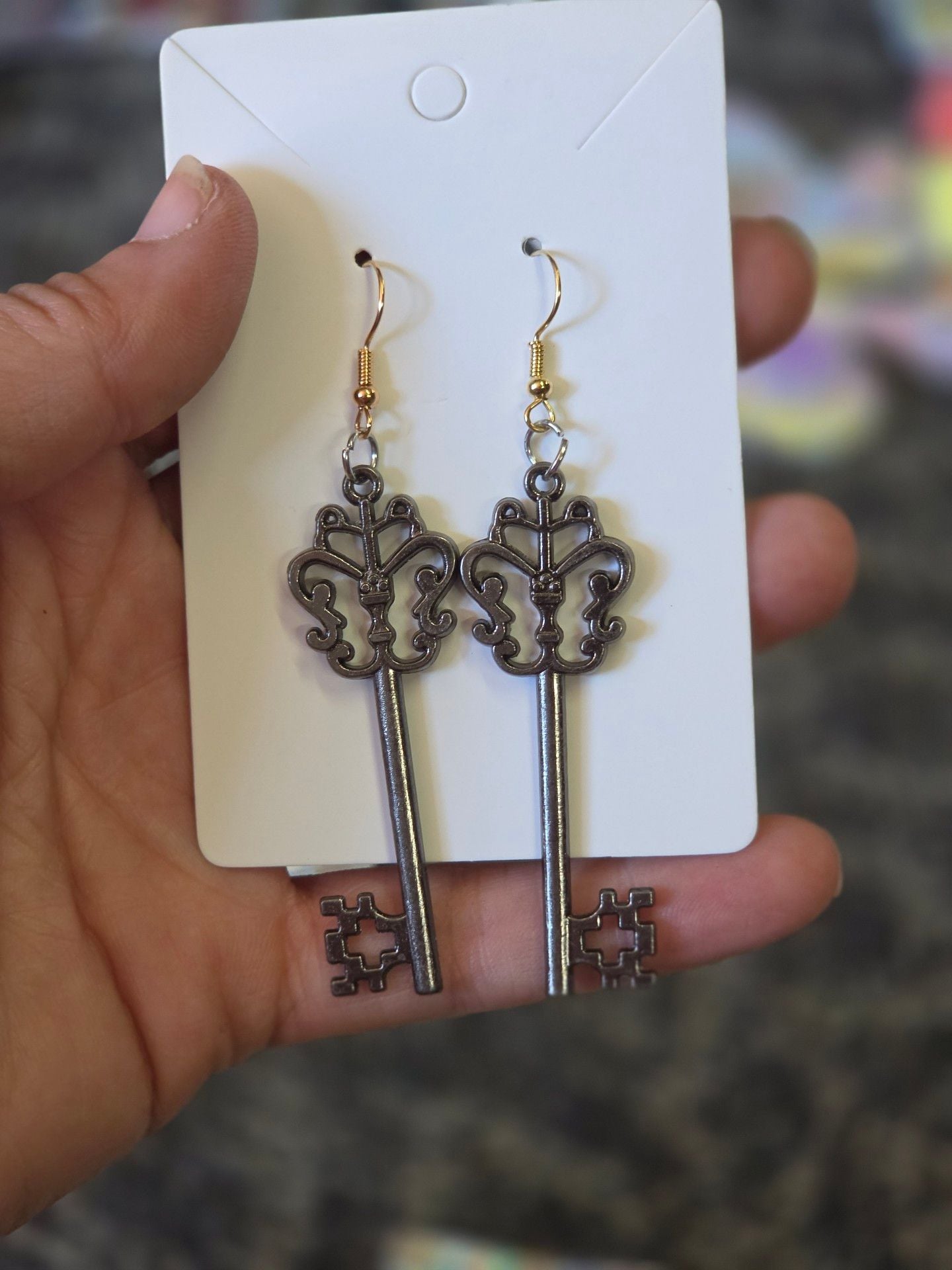 Vintage Style Antique Silver Key Drop Earrings 2