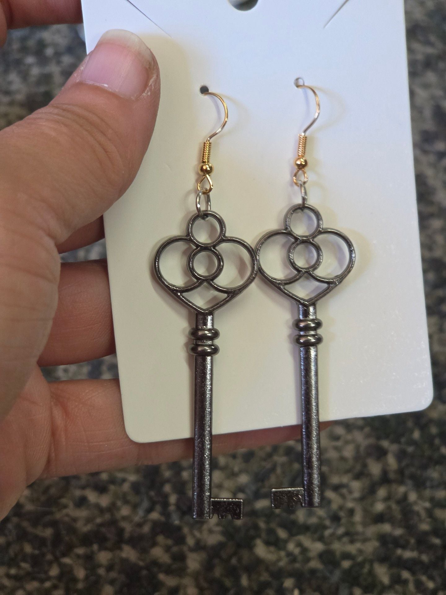 Vintage Style Antique Silver Key Drop Earrings 4