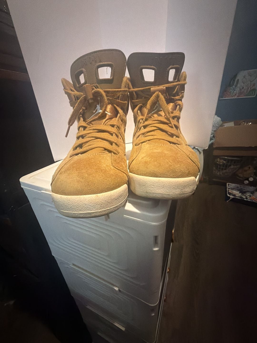 Nike Air Jordan 6 Retro Wheat Golden Harvest Sneakers 11