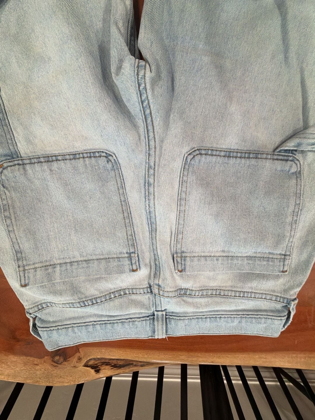 Hollister Baggy Jeans Size W28 L30 Light Wash Denim Carpenter 7