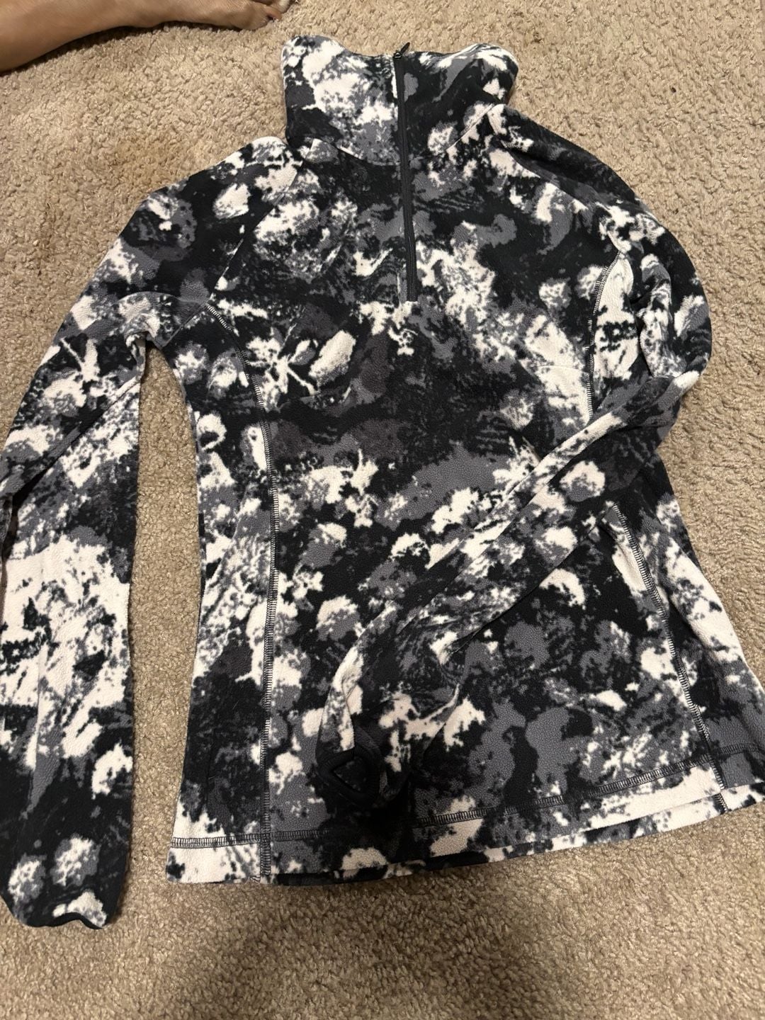 Columbia Arctic Air Fleece 1/2 Zip Pullover Size XS Black White Camo 1