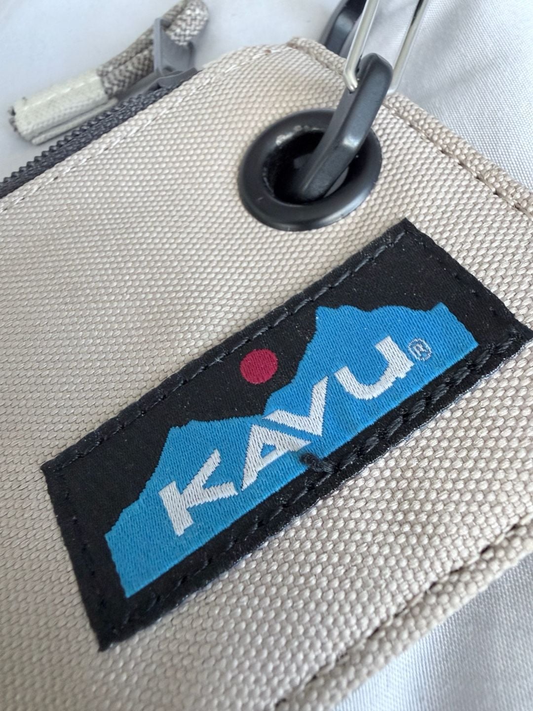 Kavu Clipper Card Case Wallet Beigeworks 4