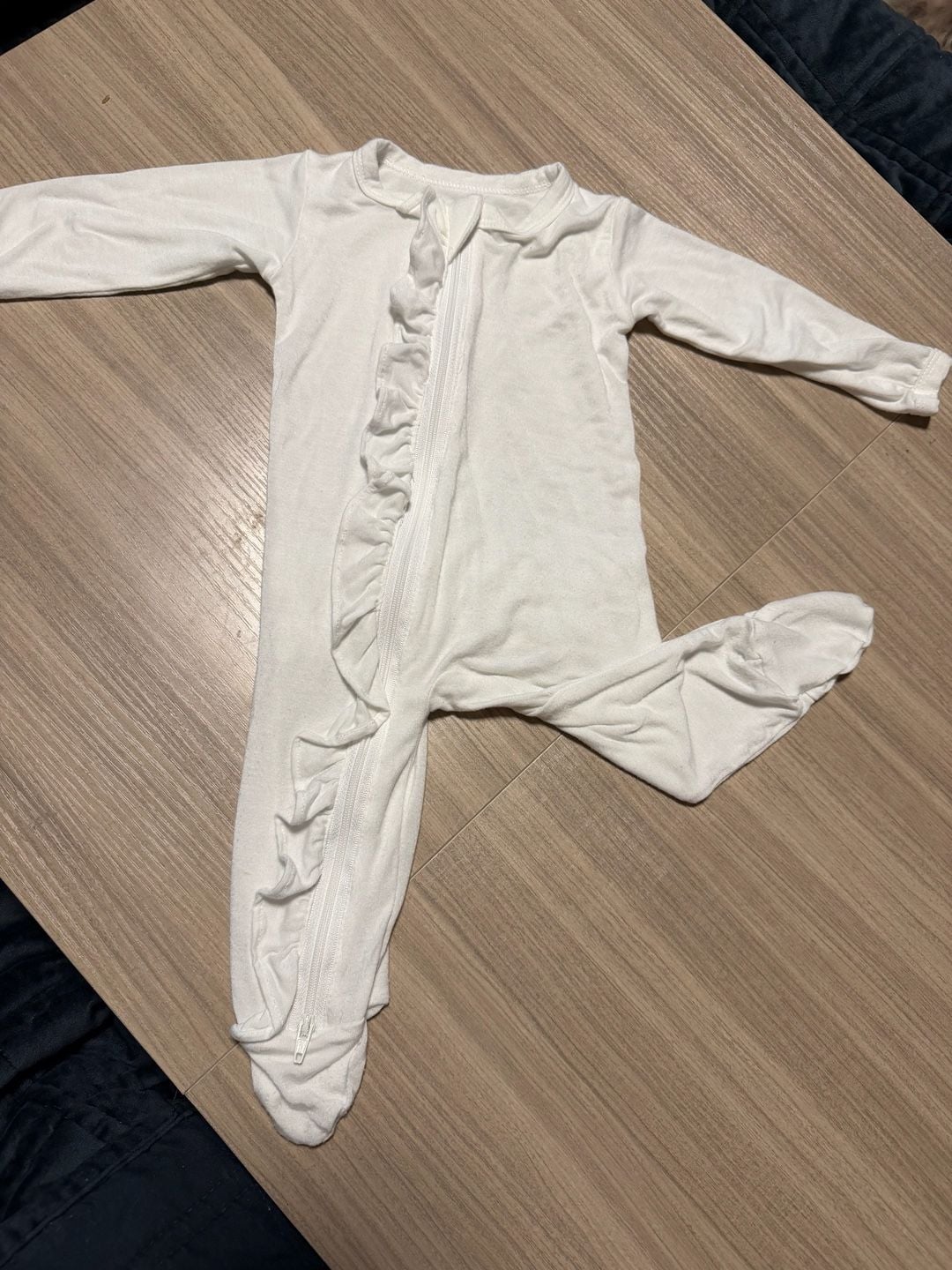 Little Bumming Ruffle Footed Zipper Sleeper Size 0/3M White 2