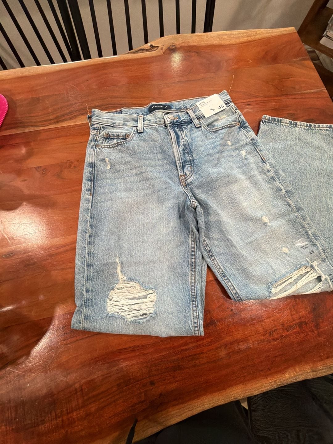 Aeropostale High Rise Baggy Jeans Size 4S Light Wash Distressed 3