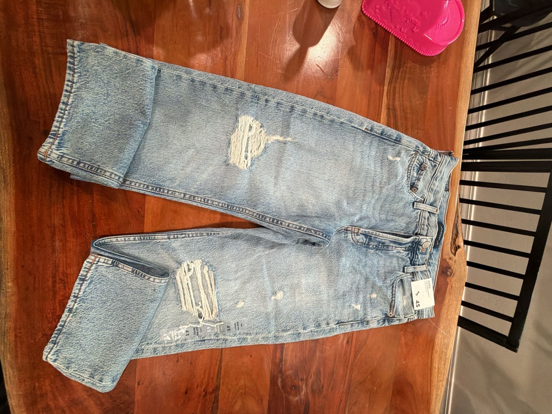 Aeropostale High Rise Baggy Jeans Size 4S Light Wash Distressed 9