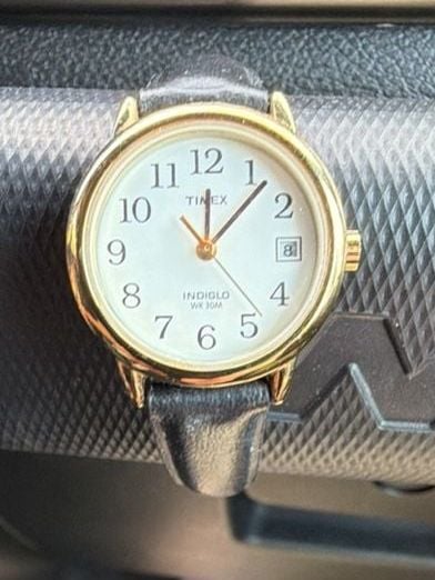Timex Easy Reader 25Mm Leather Strap Watch T2H341 Gold White 2