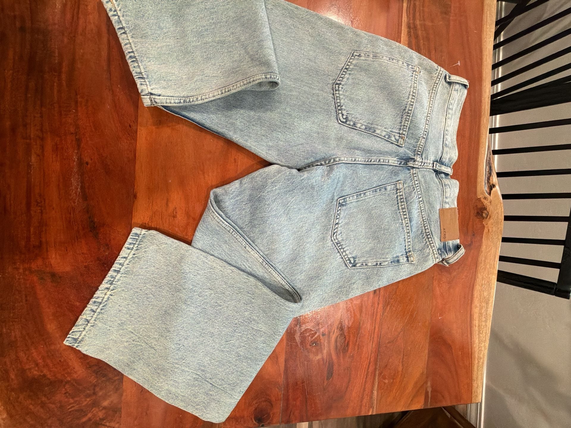Aeropostale High Rise Baggy Jeans Size 4R Light Wash Non Stretch 9