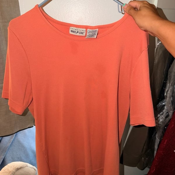 White Stag Short Sleeve Top Size 14W/16W Country Coral Ribbed Stretch Tee