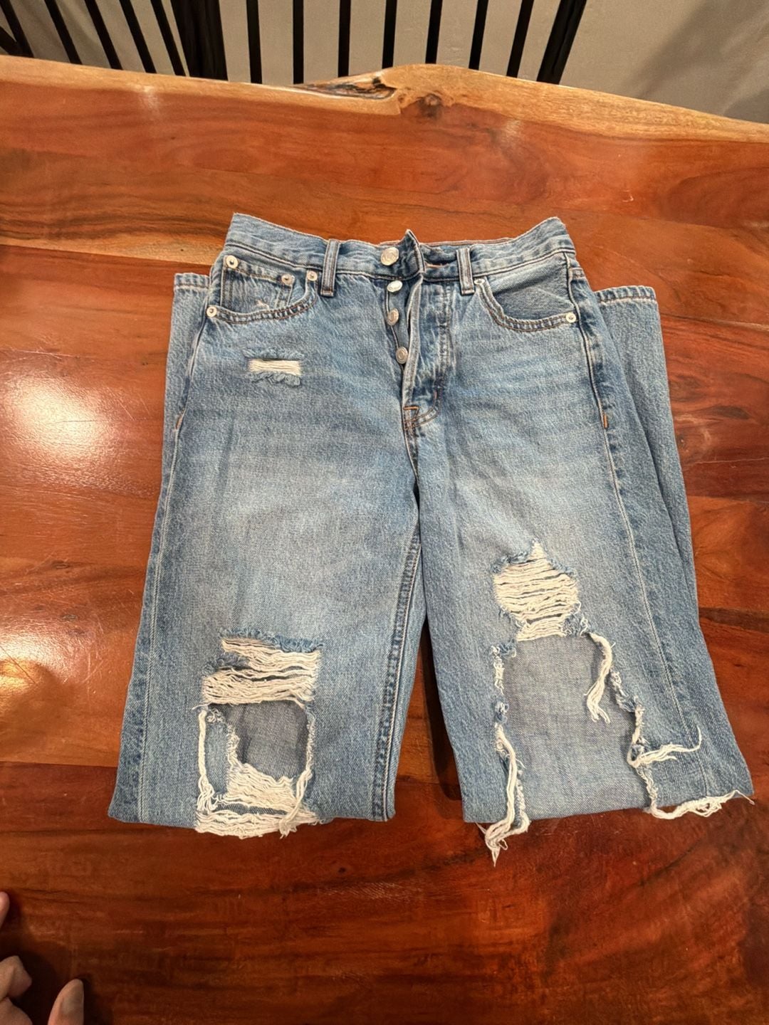 Aeropostale 90's Baggy Jeans Size 00 Light Wash Distressed 2