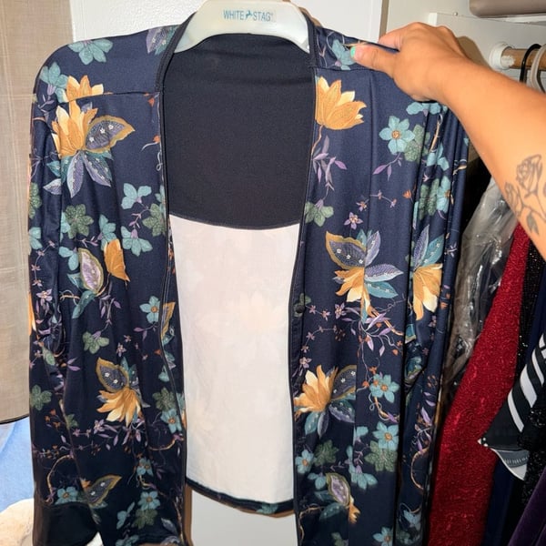 White Stag Floral Cardigan Jacket