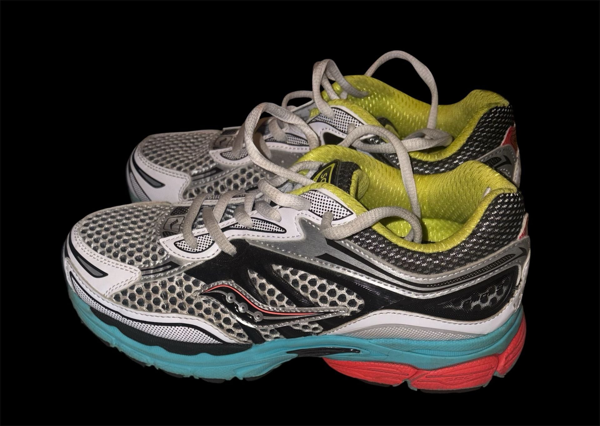 Saucony ProGrid Omni 9 Silver Mutant 2
