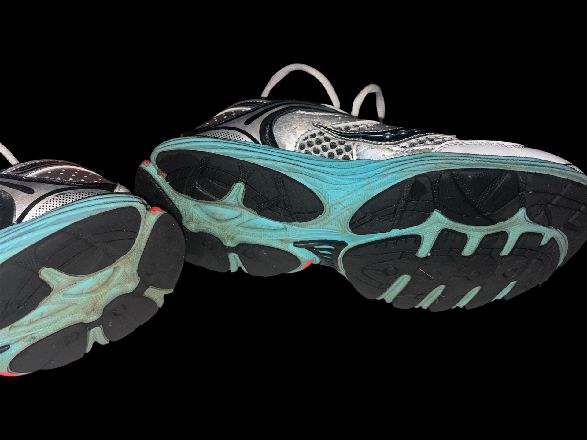 Saucony ProGrid Omni 9 Silver Mutant 7