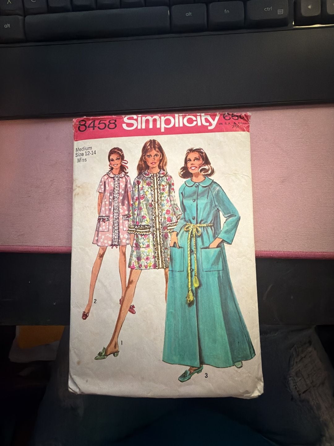 Simplicity Sewing Pattern 8458 Robe Size 12-14 1