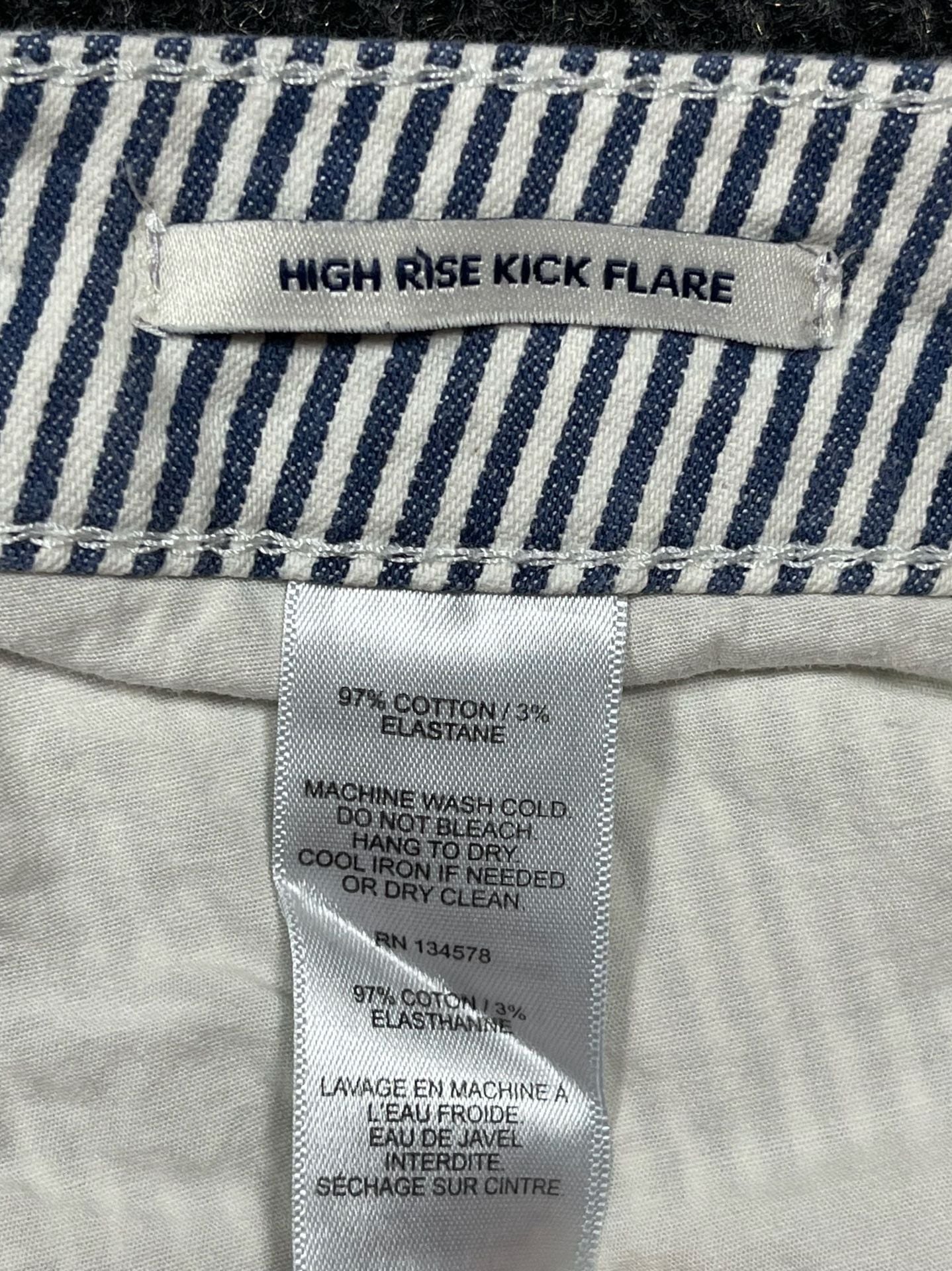 Vineyard Vines High Rise Kick Flare Size 29 Blue White Denim Pants 7