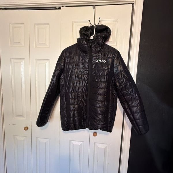 Sysco Puffer Jacket Size XL Black Hooded Zip Up Lightweight Outerwear