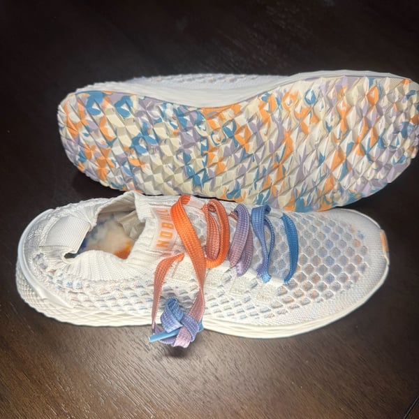 Nobull Allday Knit Size 8.5W/7M White Peach