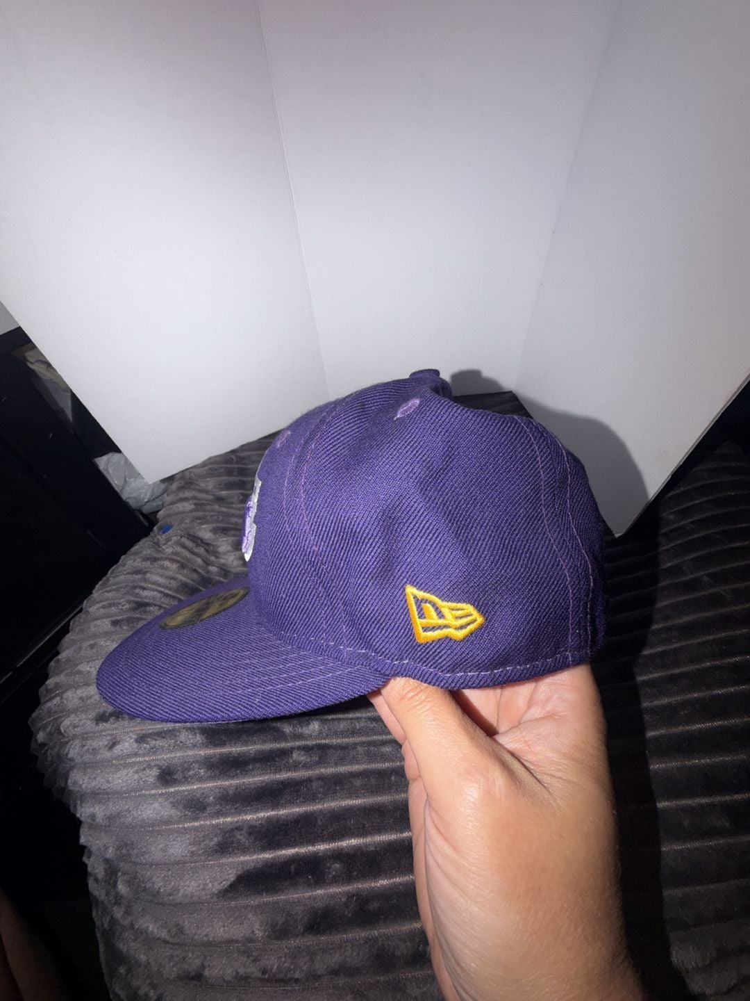 New Era Los Angeles Lakers 59Fifty Size 7 3/8 Cap 3