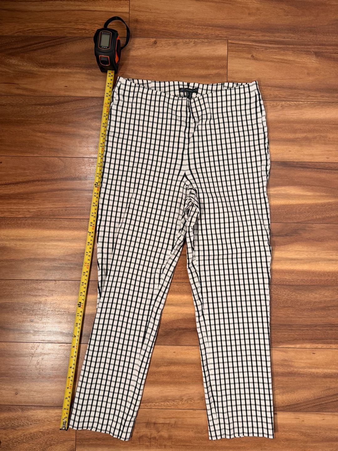 Adrianna Papell Pants Size 10 Black White Plaid Ankle Checkered 2