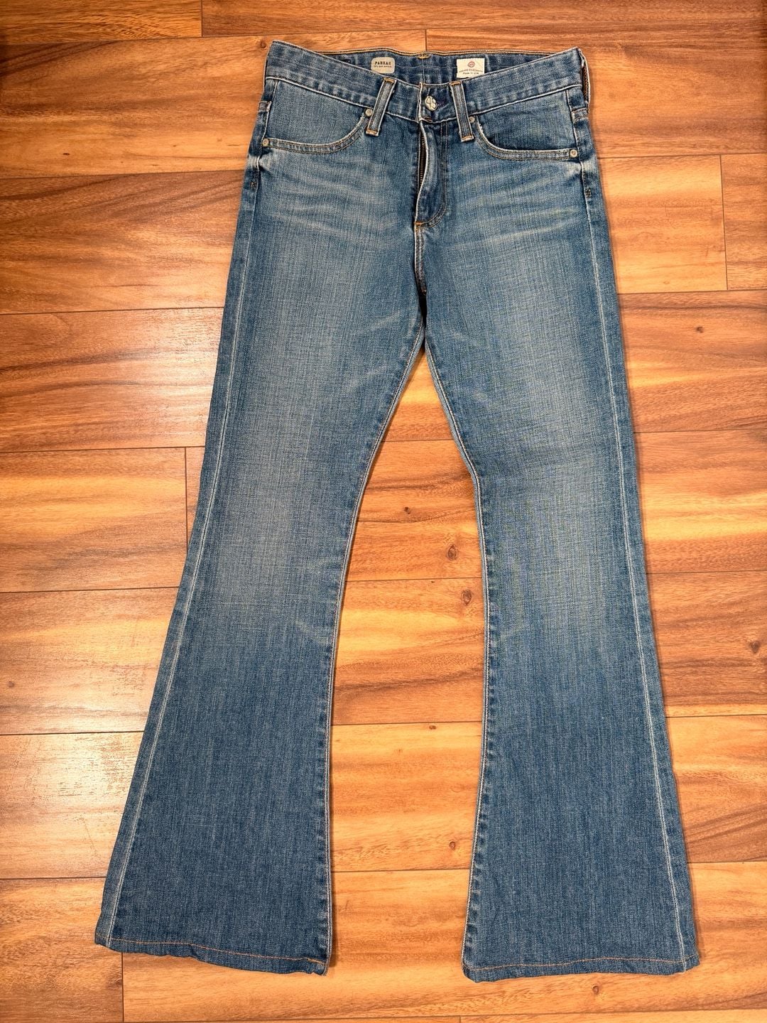 AG Adriano Goldschmied Farrah 70s Bell Bottom Size 26R Jeans 2