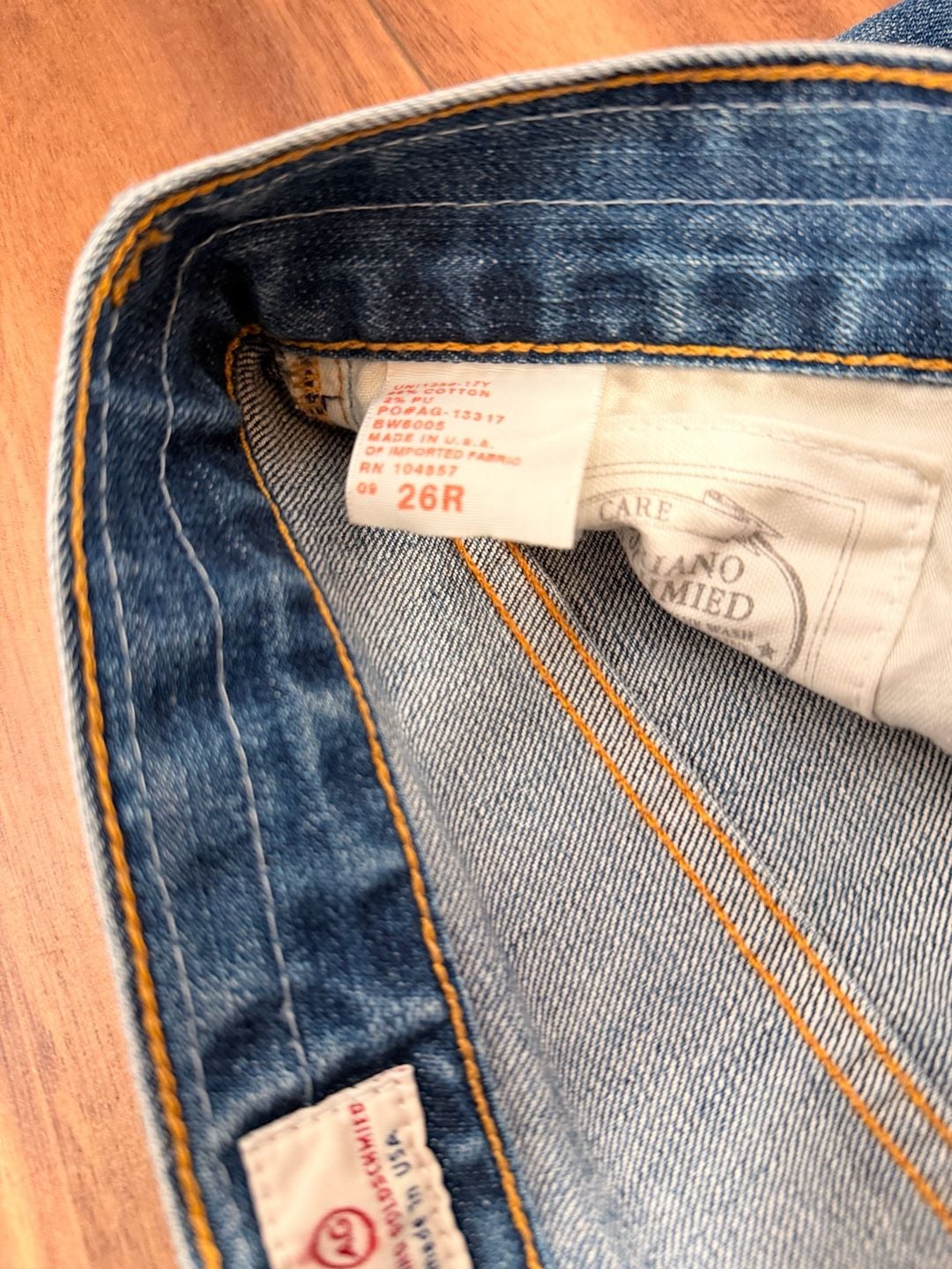 AG Adriano Goldschmied Farrah 70s Bell Bottom Size 26R Jeans 3