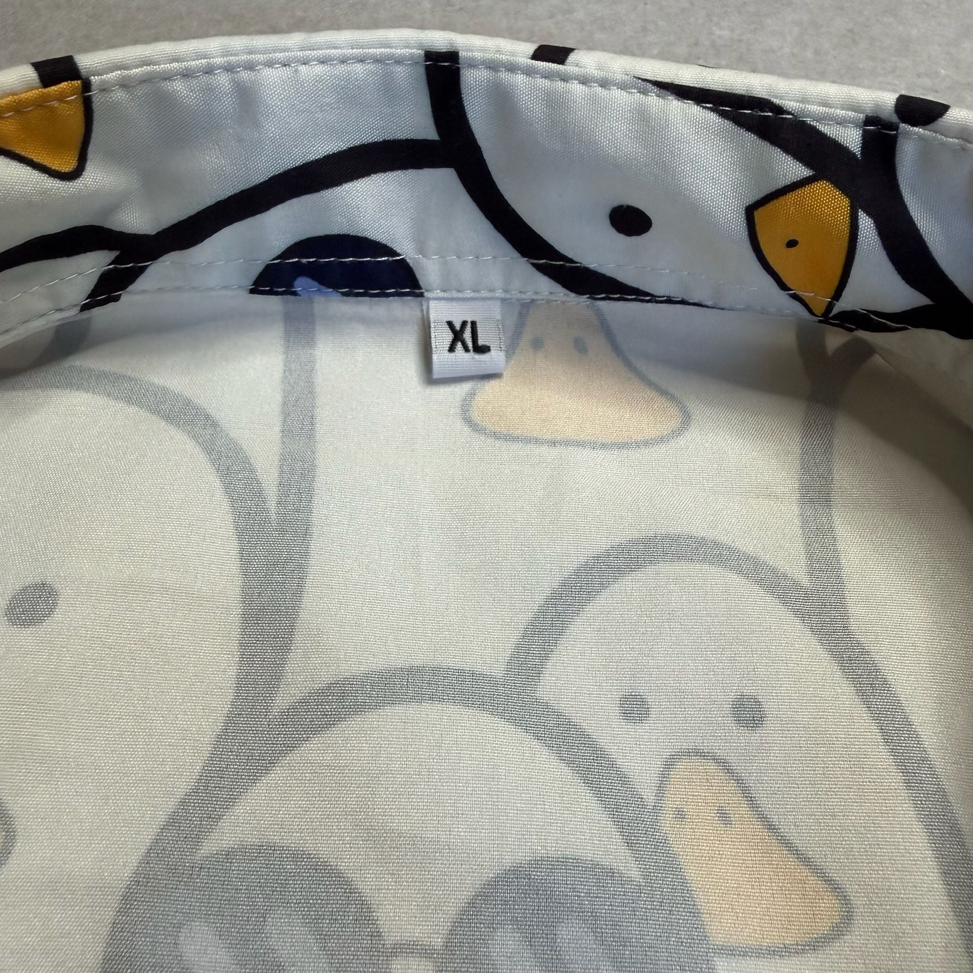 Men’s XL Duck Print Button Up Shirt White Yellow Sunglasses Novelty 5