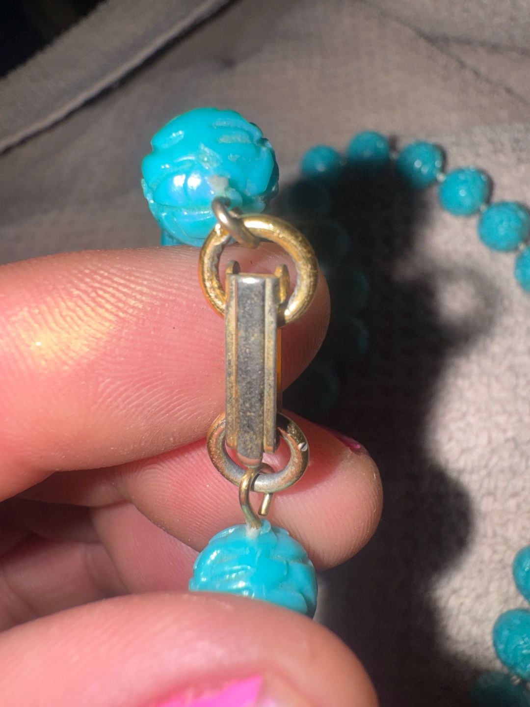 Vintage Carved Faux Turquoise Bead Necklace Blue Plastic 3