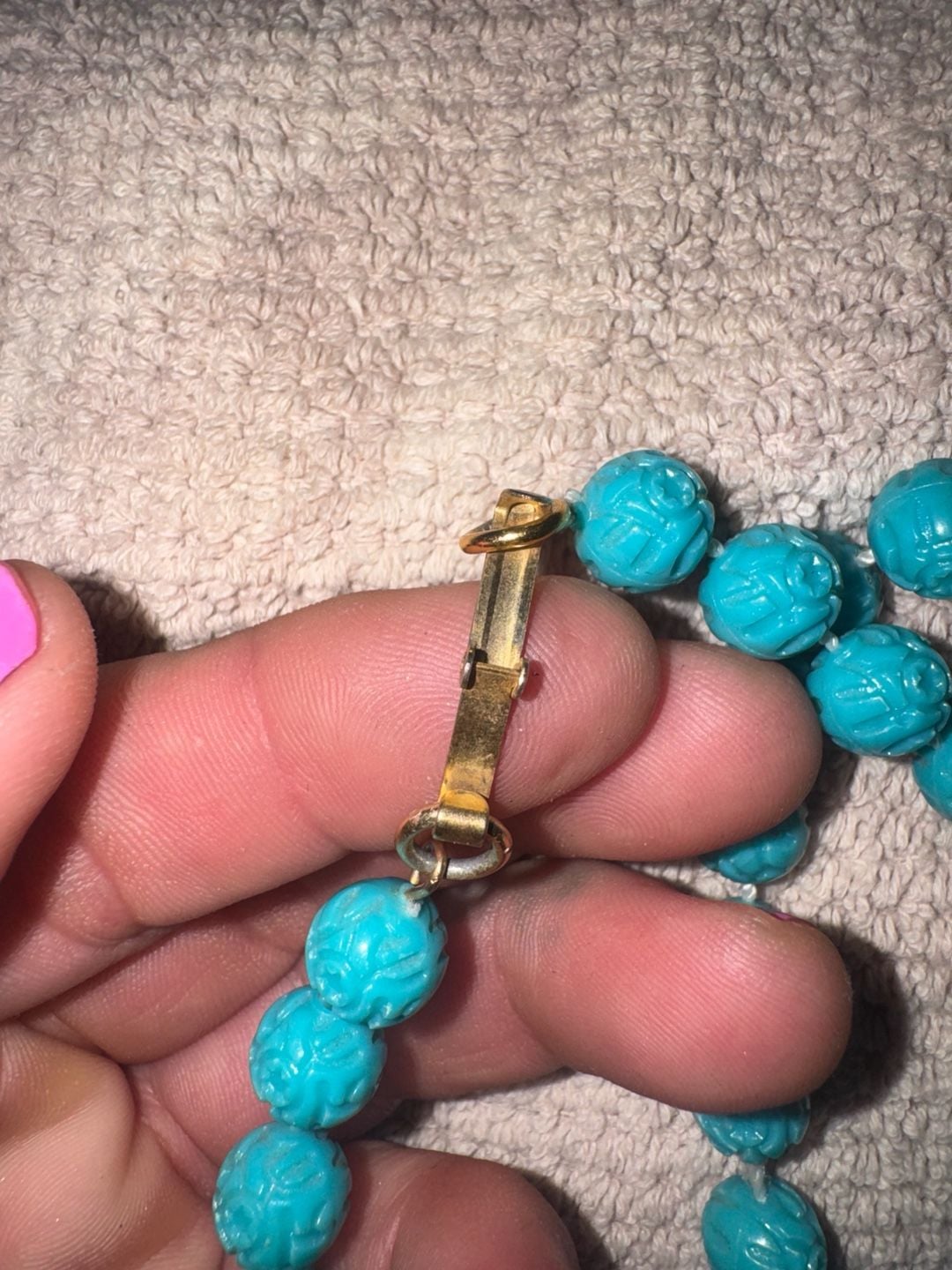 Vintage Carved Faux Turquoise Bead Necklace Blue Plastic 4