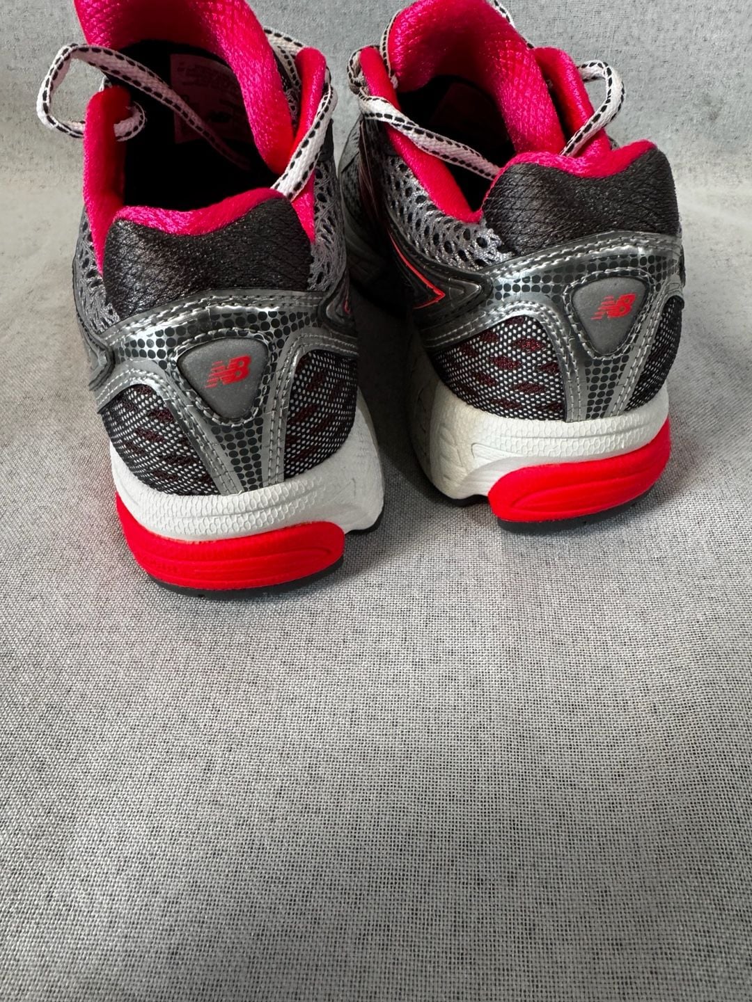 New Balance 860v3 Silver Pink Running Shoes 8