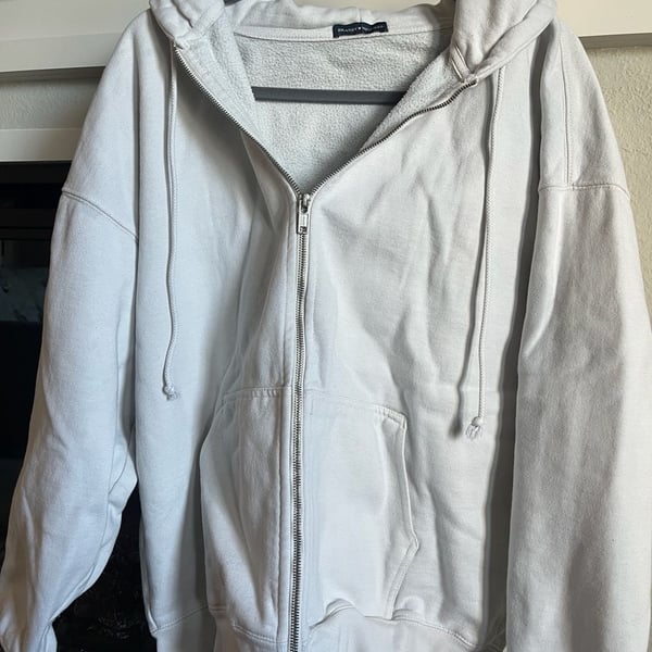 Brandy Melville Christy Hoodie White Zip Up
