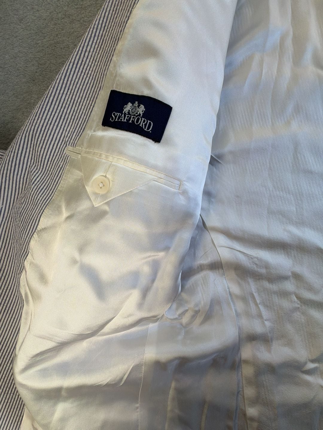 Stafford Seersucker Suit Jacket Size 44R Blue White Stripe Cotton Blazer 9