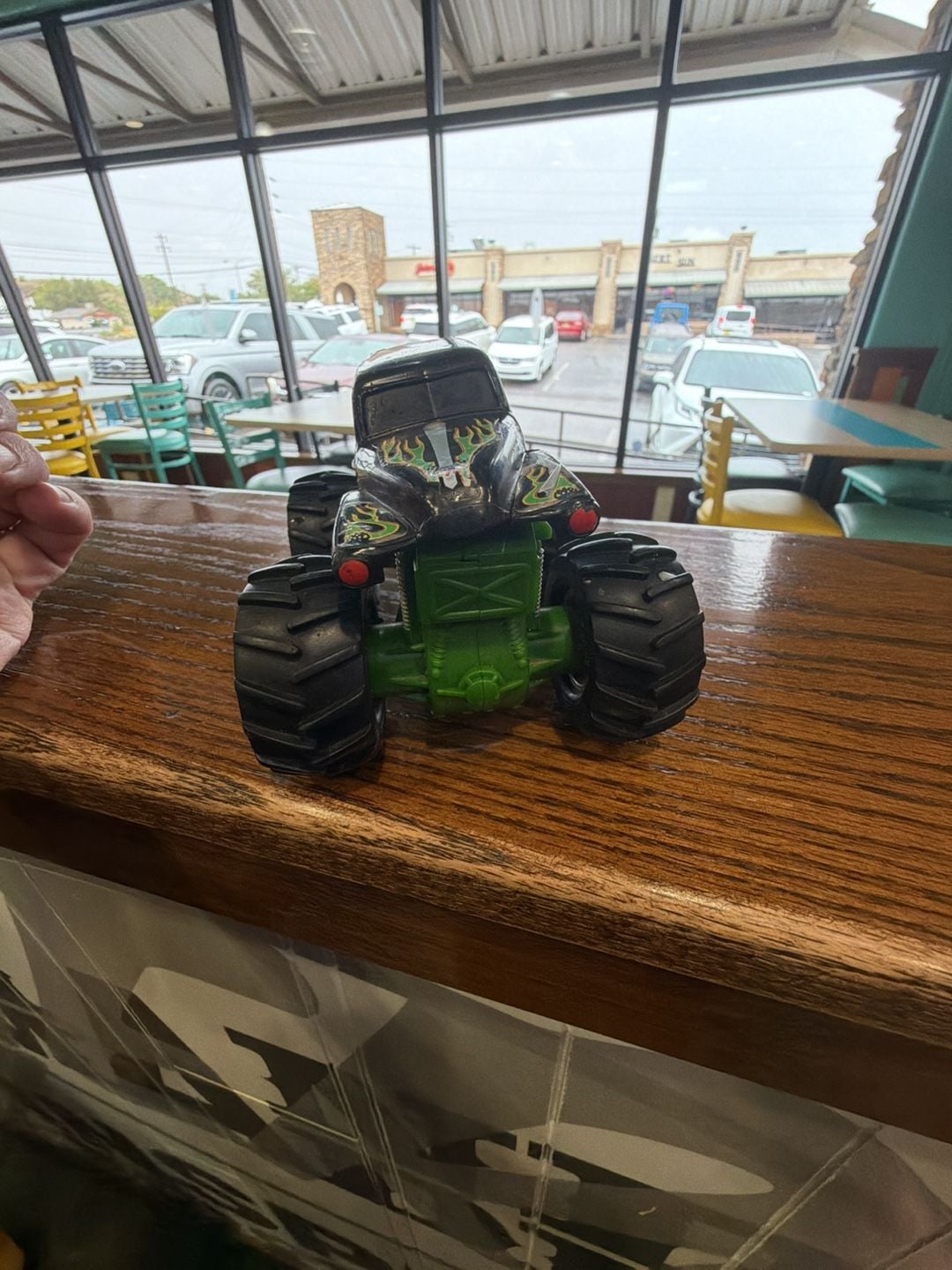 Mattel Grave Digger Friction Monster Truck Black Green 2