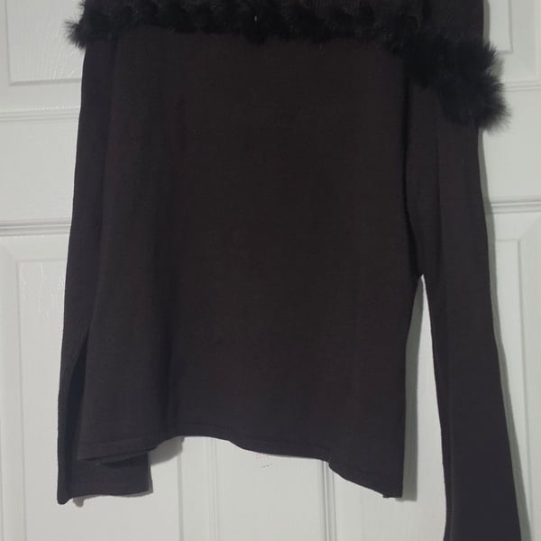 Vintage Y2K Off-Shoulder Long Sleeve Top Brown Faux Fur Trim