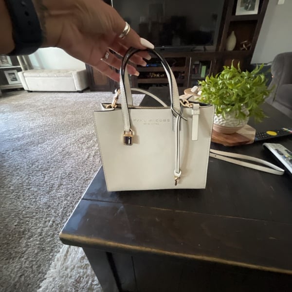 New 100% Authentic Marc Jacobs Mini Grind Handbag Retail $ 350