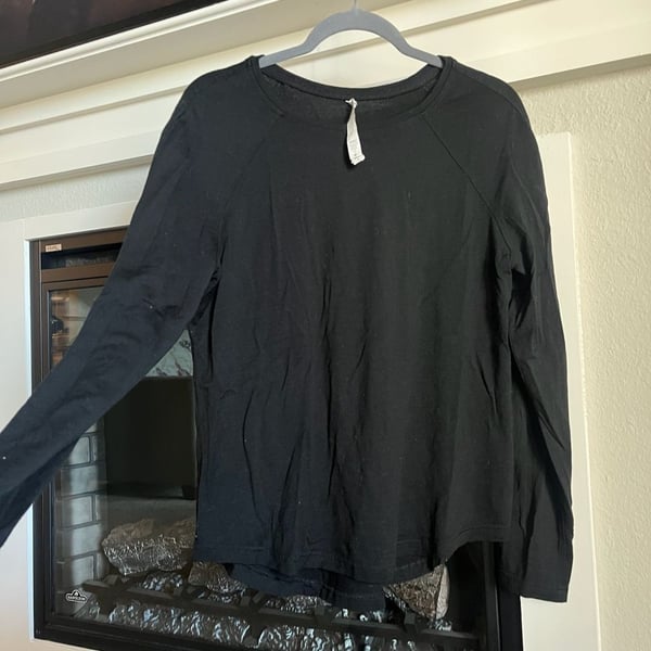 Lululemon Long Sleeve Shirt Size 12 Black Merino Wool Athletic