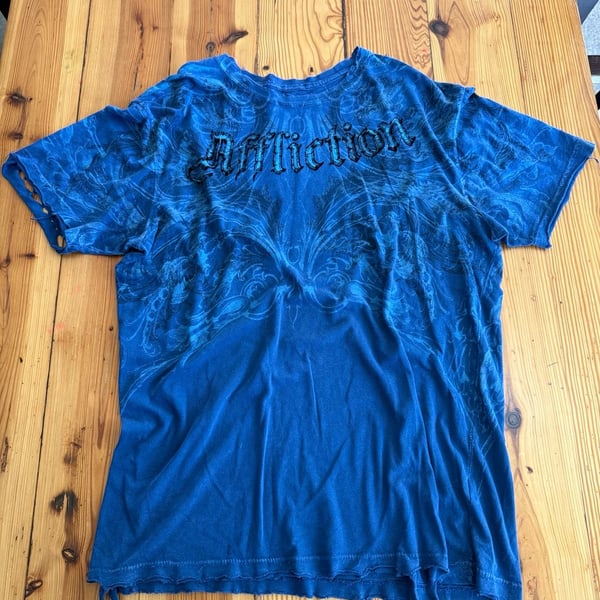 Affliction Graphic T-Shirt Blue Distressed Y2K