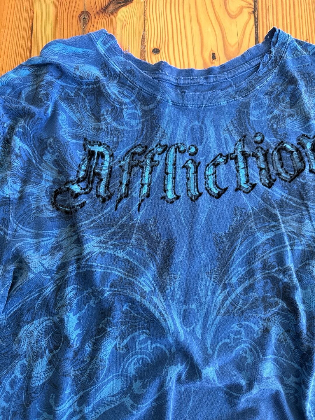 Affliction Graphic T-Shirt Blue Distressed Y2K 4