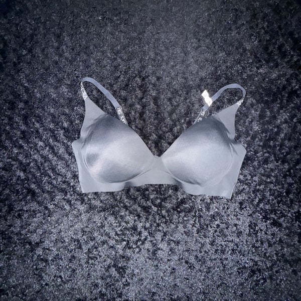 Victoria's Secret Lightly Lined Bra Size XL Black Logo Strap