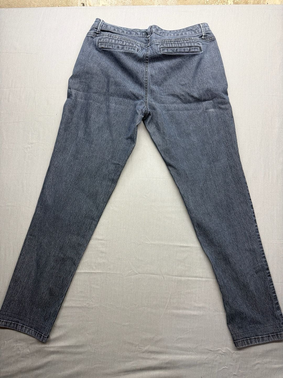 Bandolino Felicia Jeans Size 8 Denim Pants 9