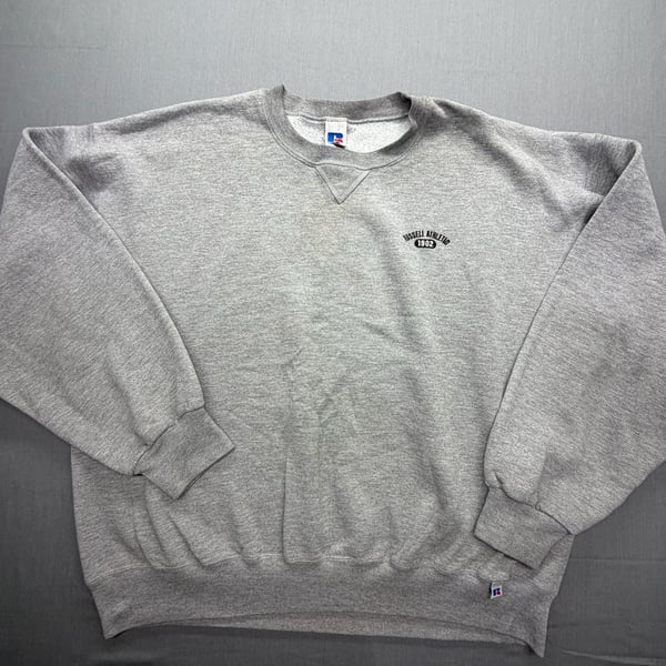 Russell Athletic Sweatshirt Gray V-Neck 1902 Embroidered Logo