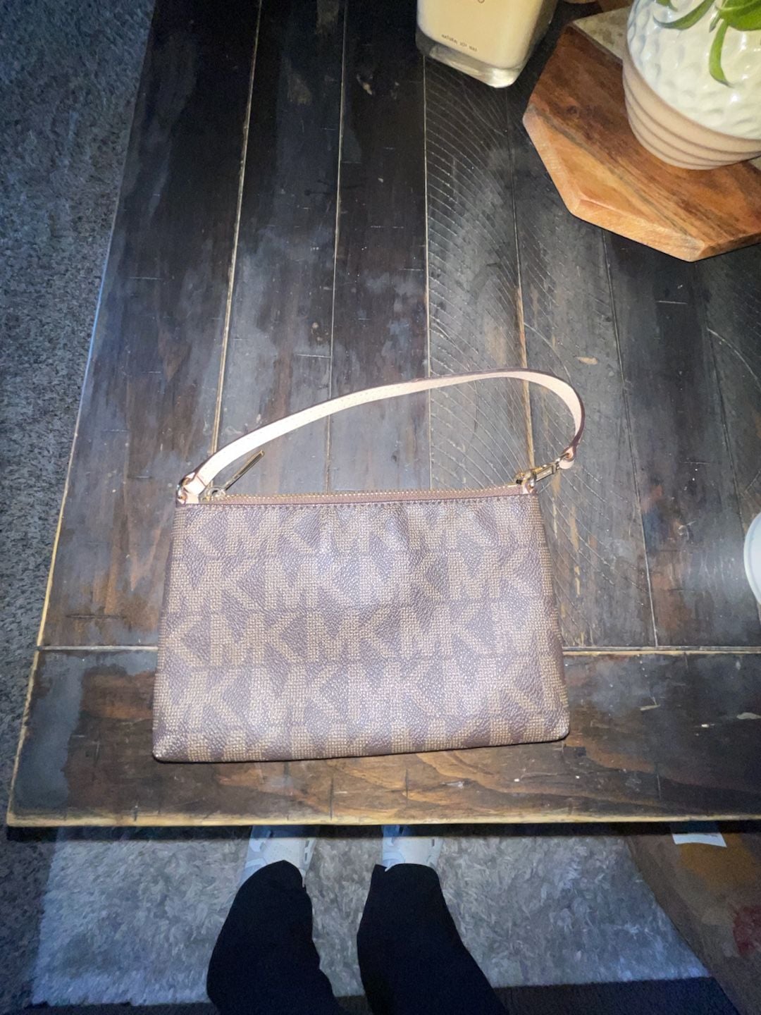 Michael Kors Jet Set Signature Brown Logo Wristlet 3