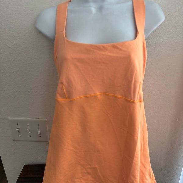 Lululemon Track and Train Tank Top Orange Activewear Shelf Bra
