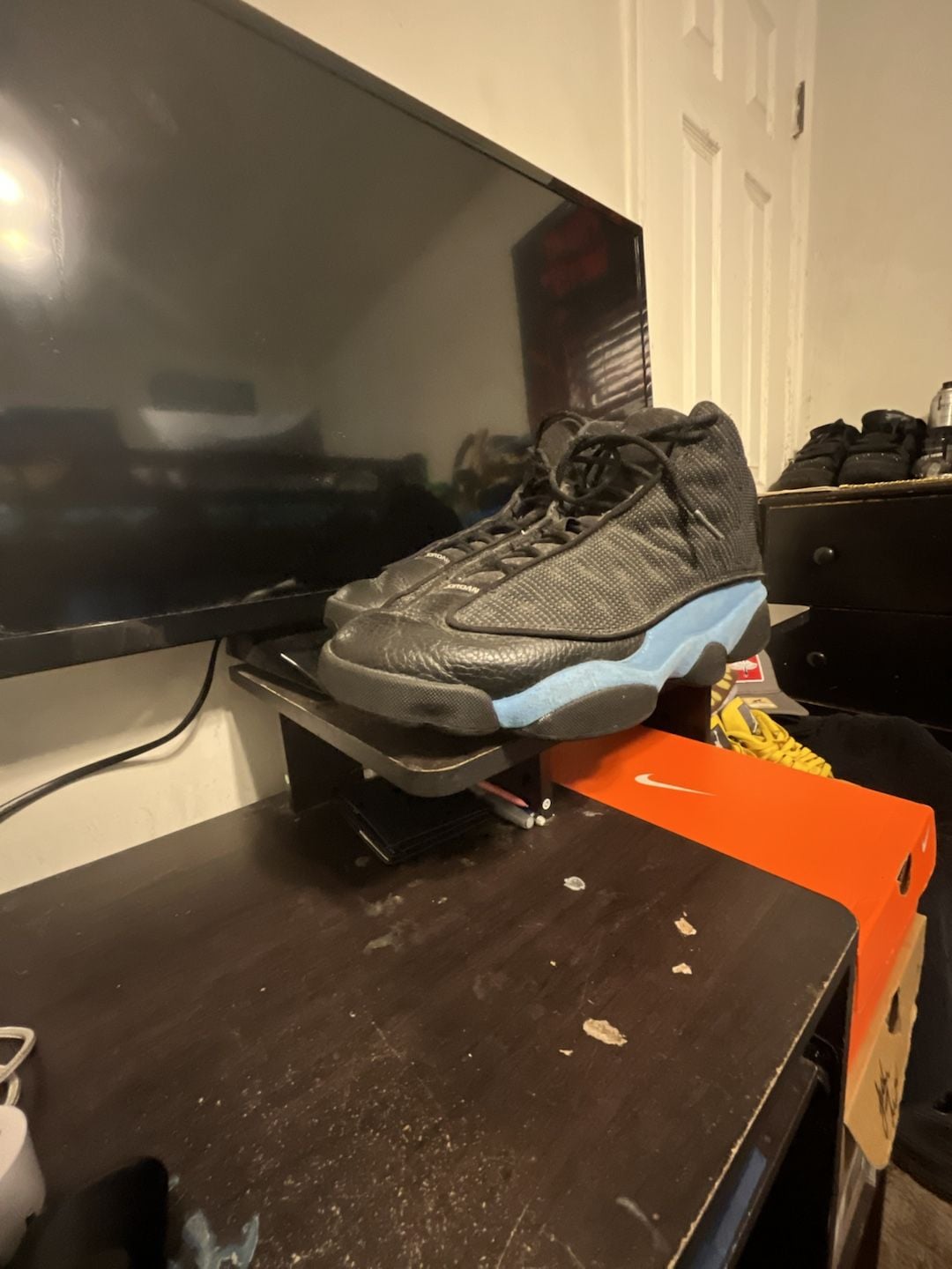 Nike Air Jordan 13 Retro Black University Blue 4