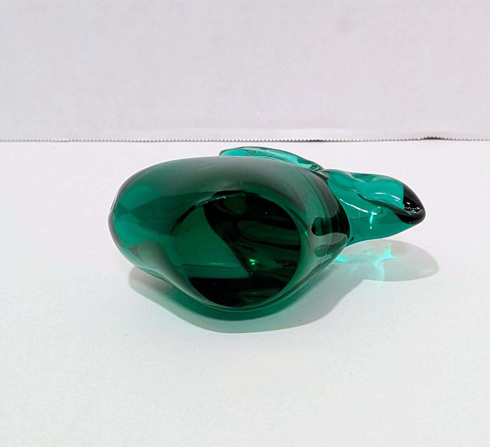 Enesco Art Glass Bunny Rabbit Figurine Paperweight Green 3.5" 3