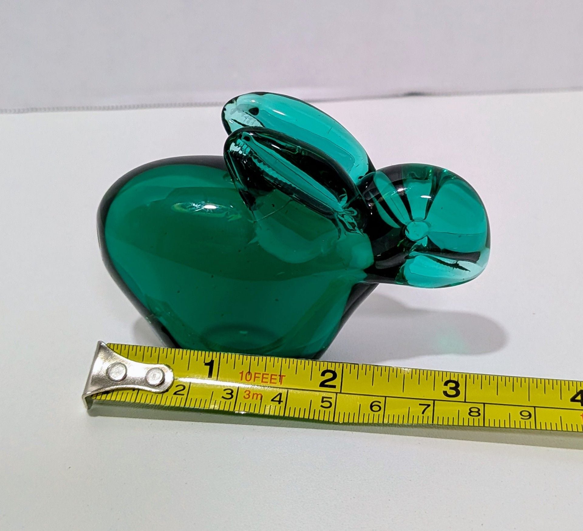 Enesco Art Glass Bunny Rabbit Figurine Paperweight Green 3.5" 5