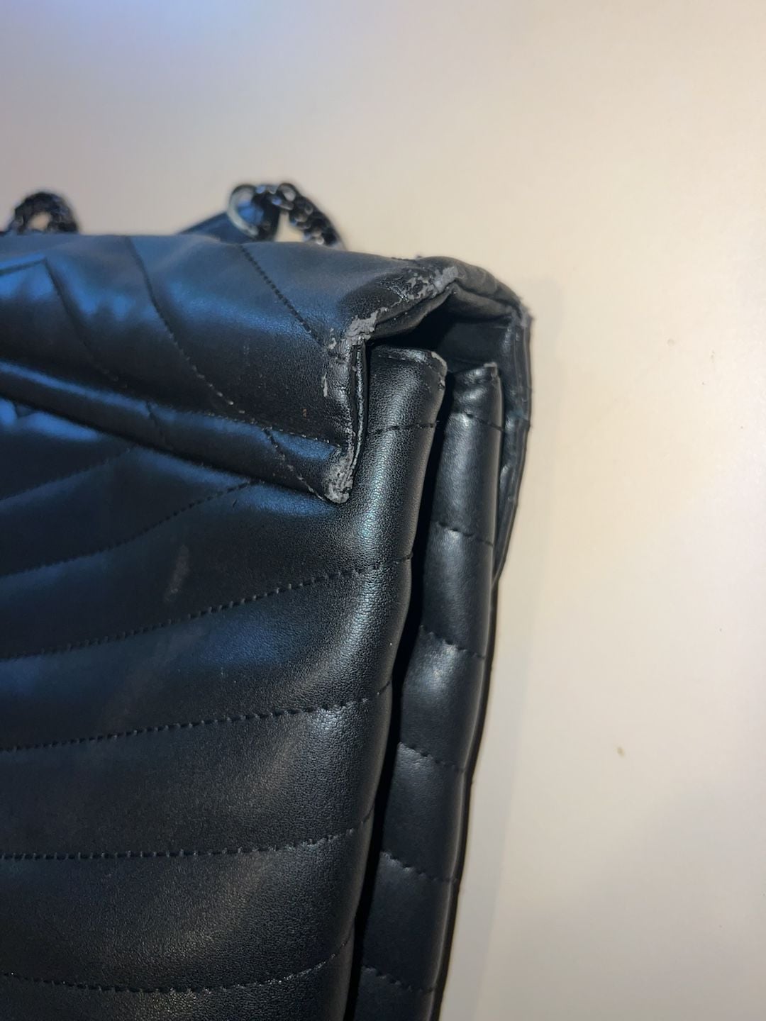 Saint Laurent Loulou Medium Black Chevron Leather Chain Shoulder Bag 10