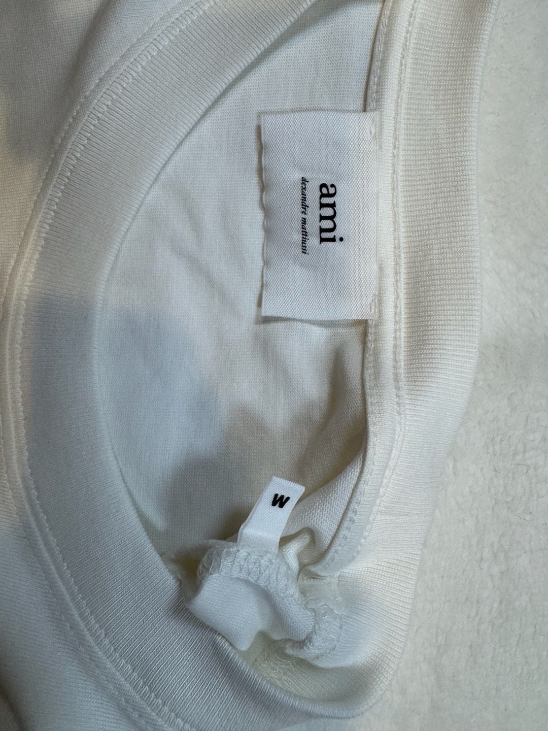 Authentic New Ami Paris Ami De Coeur T-Shirt Size M 6