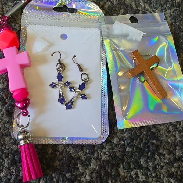 Christian Crucifix Earrings Set with Cross Keychain