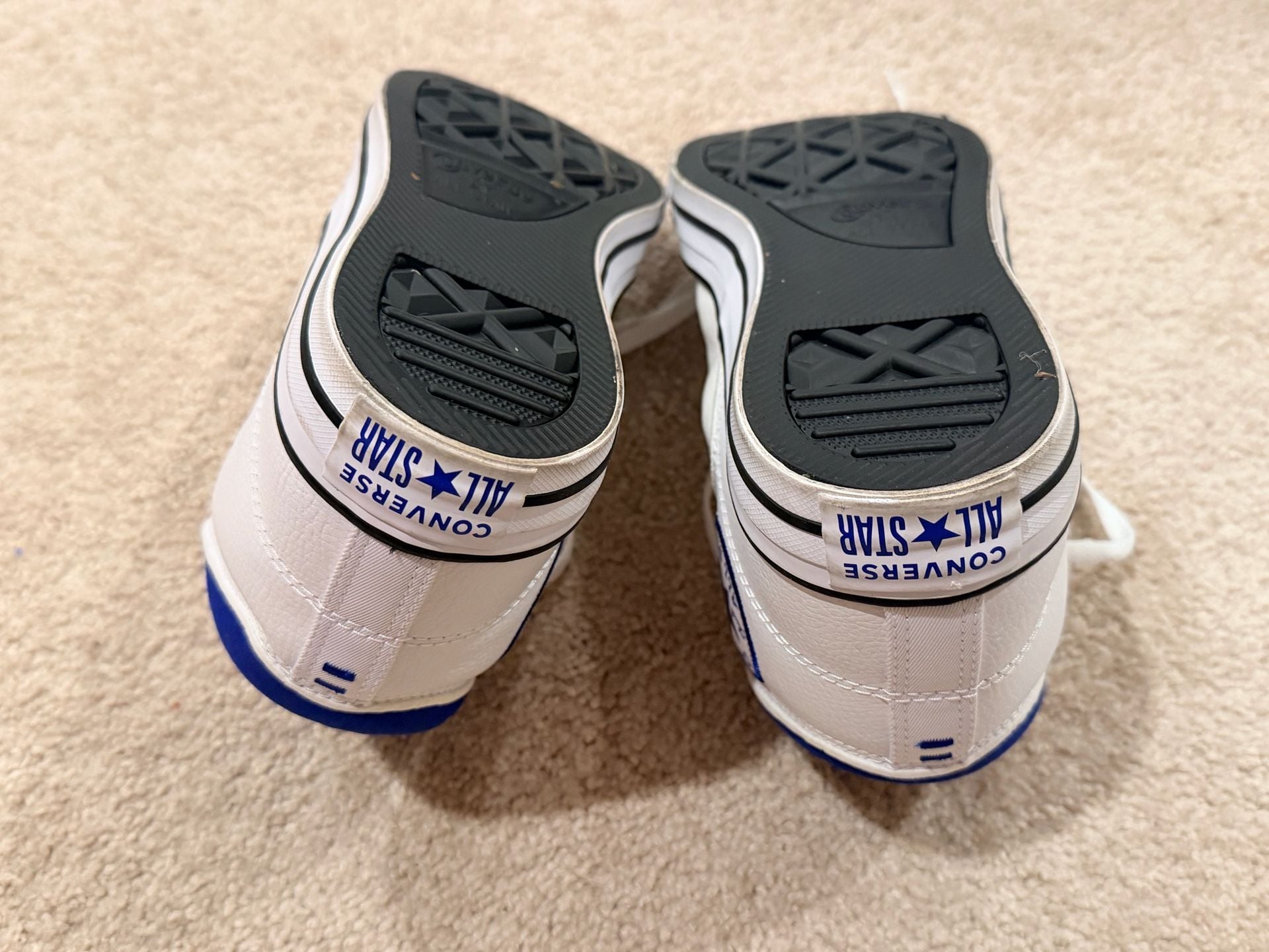 Converse Chuck Taylor All Star White & Blue High-Top Sneakers Unisex M9/W11.  11